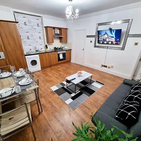 *6B7R* Setup For Your Most Relaxed & Amazing Stay + Free Parking + Free Fast Wifi* Morley  Exterior photo